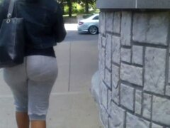 Angry Latina Bird(Bubble Butt Culo Botín). Angry Latina Bird(Bubble Butt Culo Botín)