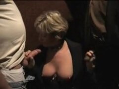 Flo divertido tienda sexo Watch Flo Sex-Shop diversión. Encuentra caliente porno casero y porno amateur gratis con buena calidad vidz.