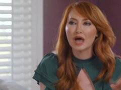Kendra no puede tener suficiente de Eliza y Gias coños. Kendras nervioso por la fecha, pero Eliza es dulce asegurándole que todo será cuidado. Eliza llama a su novia Gia una vez que Kendra es de, Pero su diversión es de corta duración cuando Kendra llega